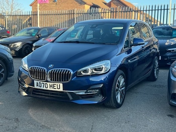 2020 (70) - 218i Luxury 5dr