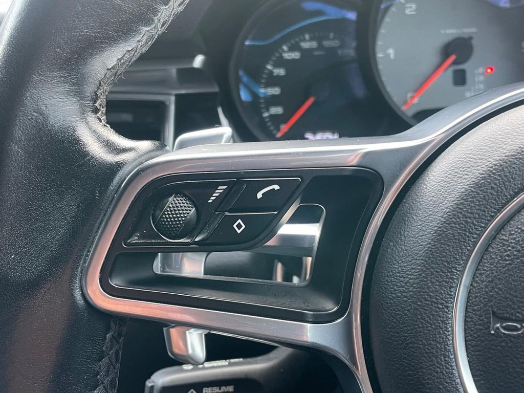 Used Porsche Macan 2017 for sale - 77672631: Photo 28