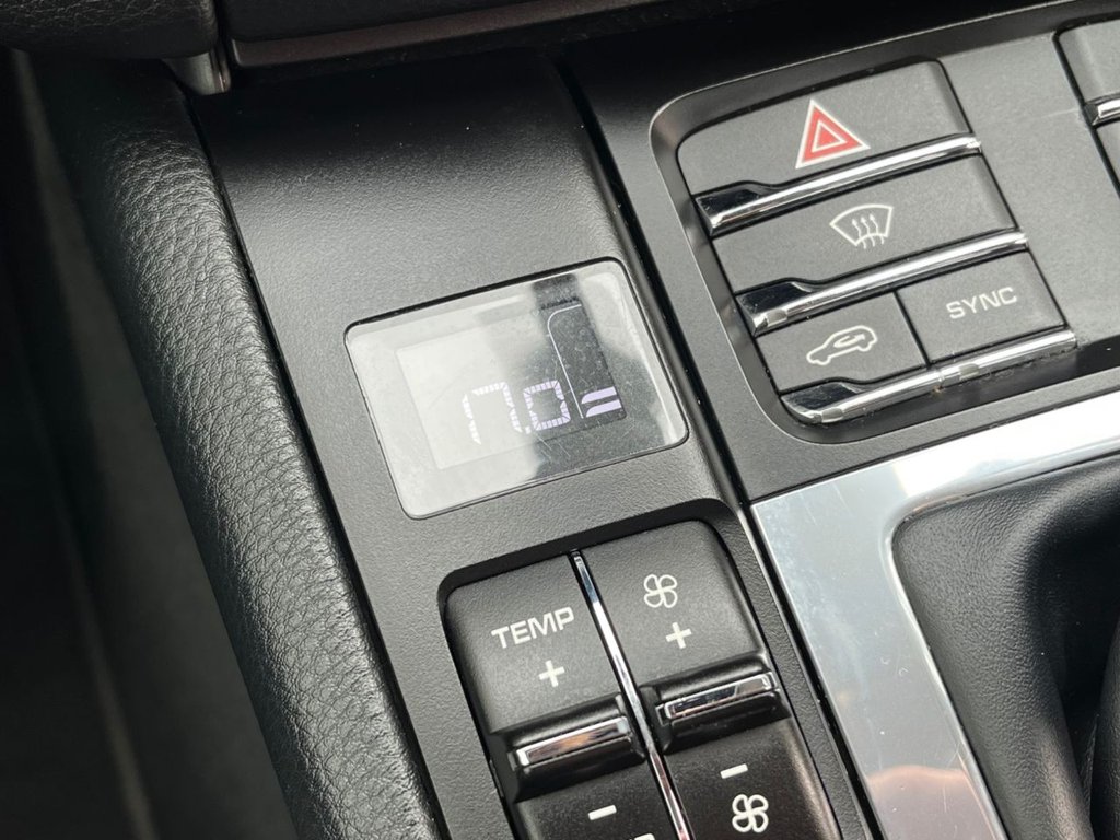 Used Porsche Macan 2017 for sale - 77672631: Photo 38