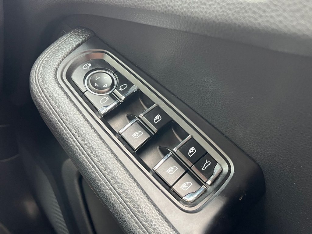 Used Porsche Macan 2017 for sale - 77672631: Photo 47