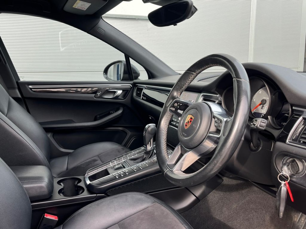 Used Porsche Macan 2017 for sale - 77672631: Photo 7