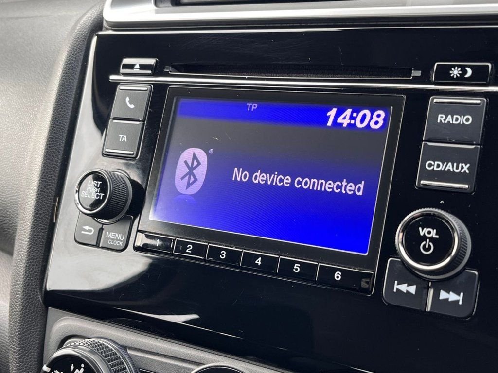 Used Honda Jazz 2017 for sale - 77139446: Photo 8