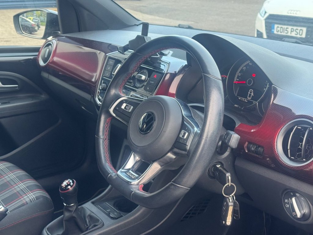 Used Volkswagen up! 2021 for sale - 78215850: Photo 8