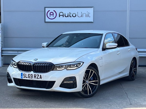 Used BMW 3 Series 2019 for sale - 75648189: Photo 2
