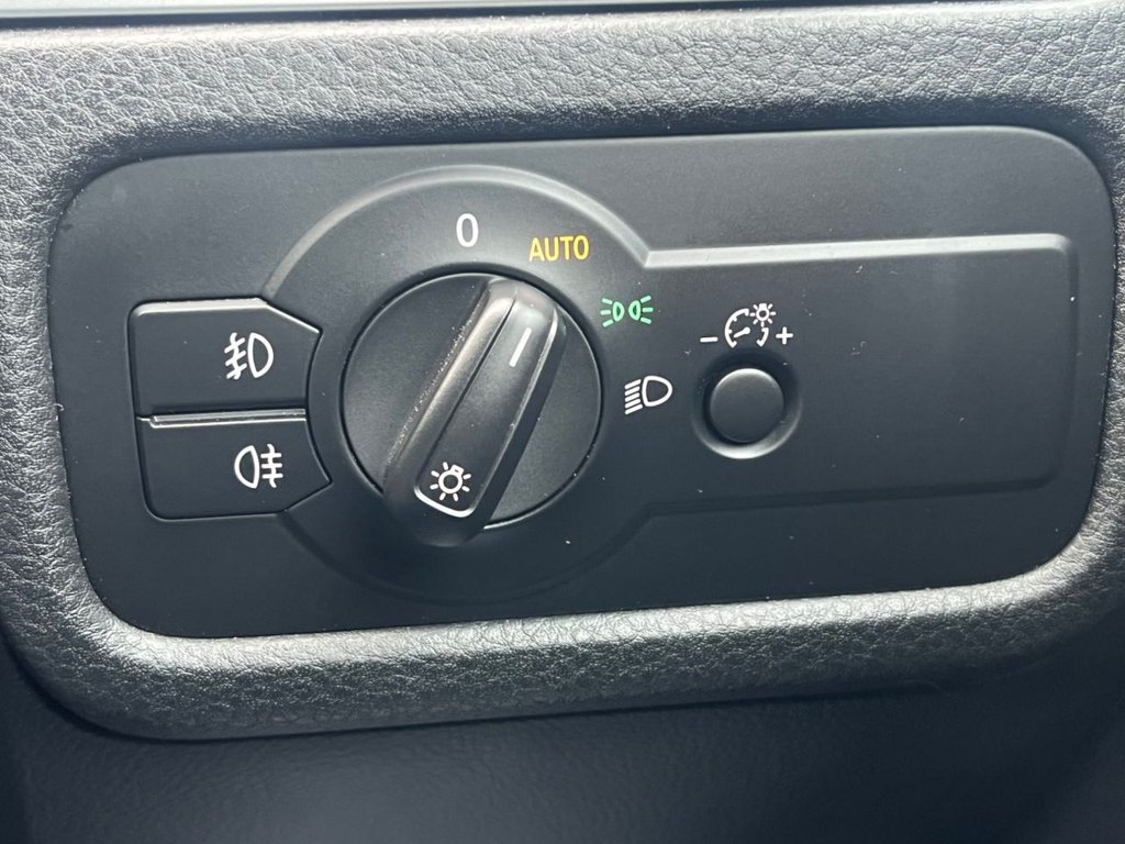 Used Volkswagen Touareg 2015 for sale - 76323048: Photo 22