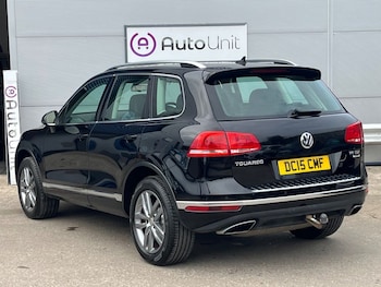Used Volkswagen Touareg 2015 for sale - 76323048: Photo