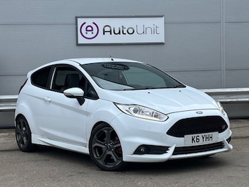 Used Ford Fiesta 2016 for sale - 78619395: Photo