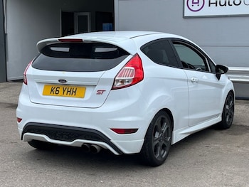 Used Ford Fiesta 2016 for sale - 78619395: Photo