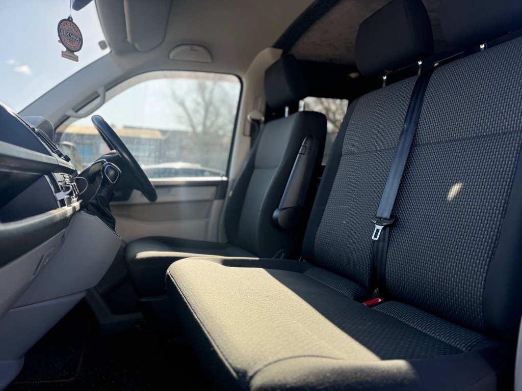 Used Volkswagen Transporter 2018 for sale - 77703953: Photo 10