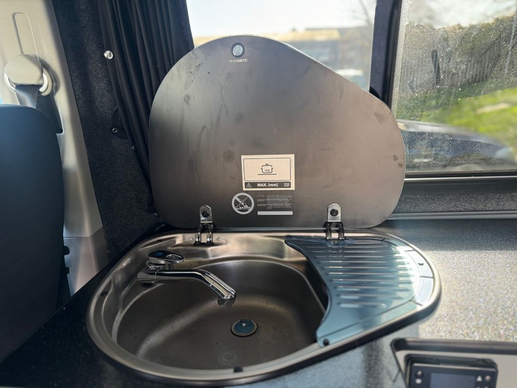 Used Volkswagen Transporter 2018 for sale - 77703953: Photo 13