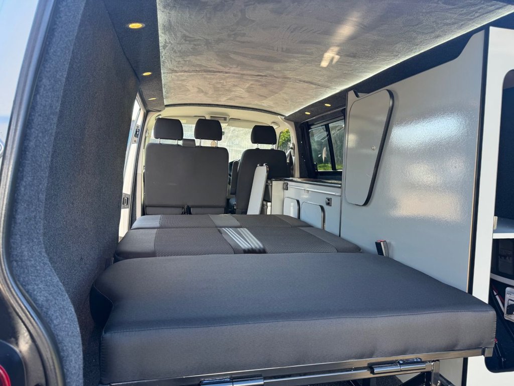 Used Volkswagen Transporter 2018 for sale - 77703953: Photo 26