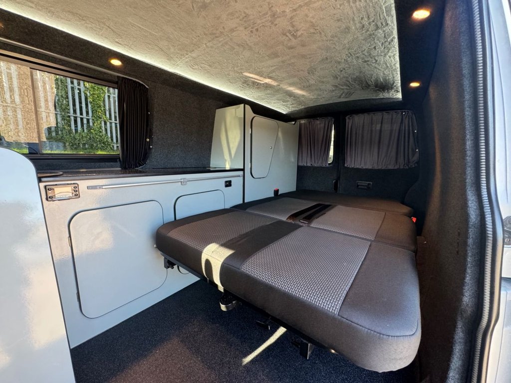 Used Volkswagen Transporter 2018 for sale - 77703953: Photo 29