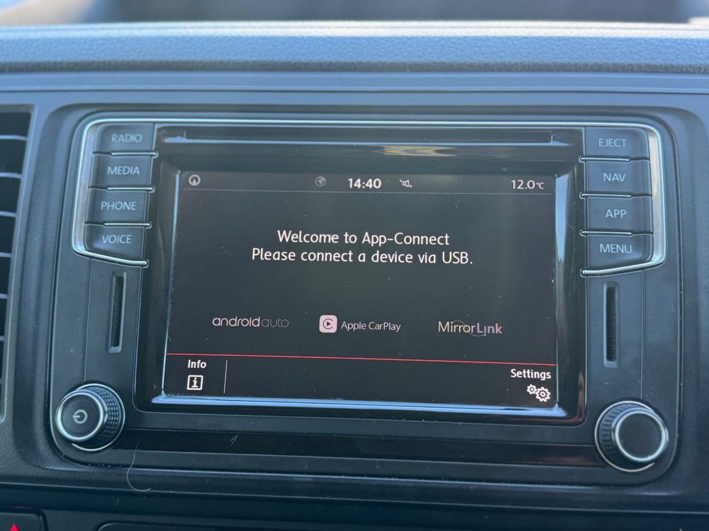 Used Volkswagen Transporter 2018 for sale - 77703953: Photo 35