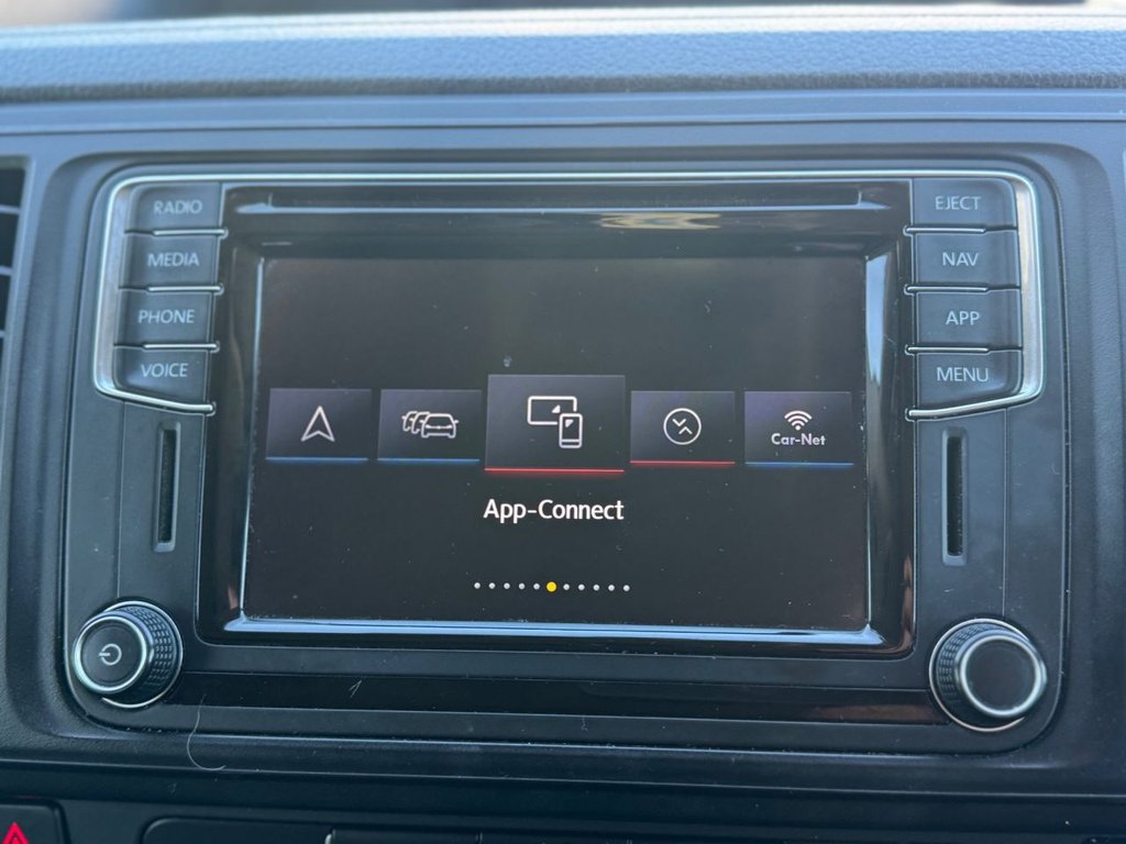 Used Volkswagen Transporter 2018 for sale - 77703953: Photo 36