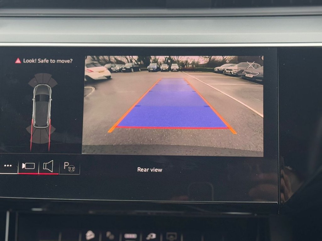 Used Audi e-tron 2021 for sale - 77139348: Photo 24