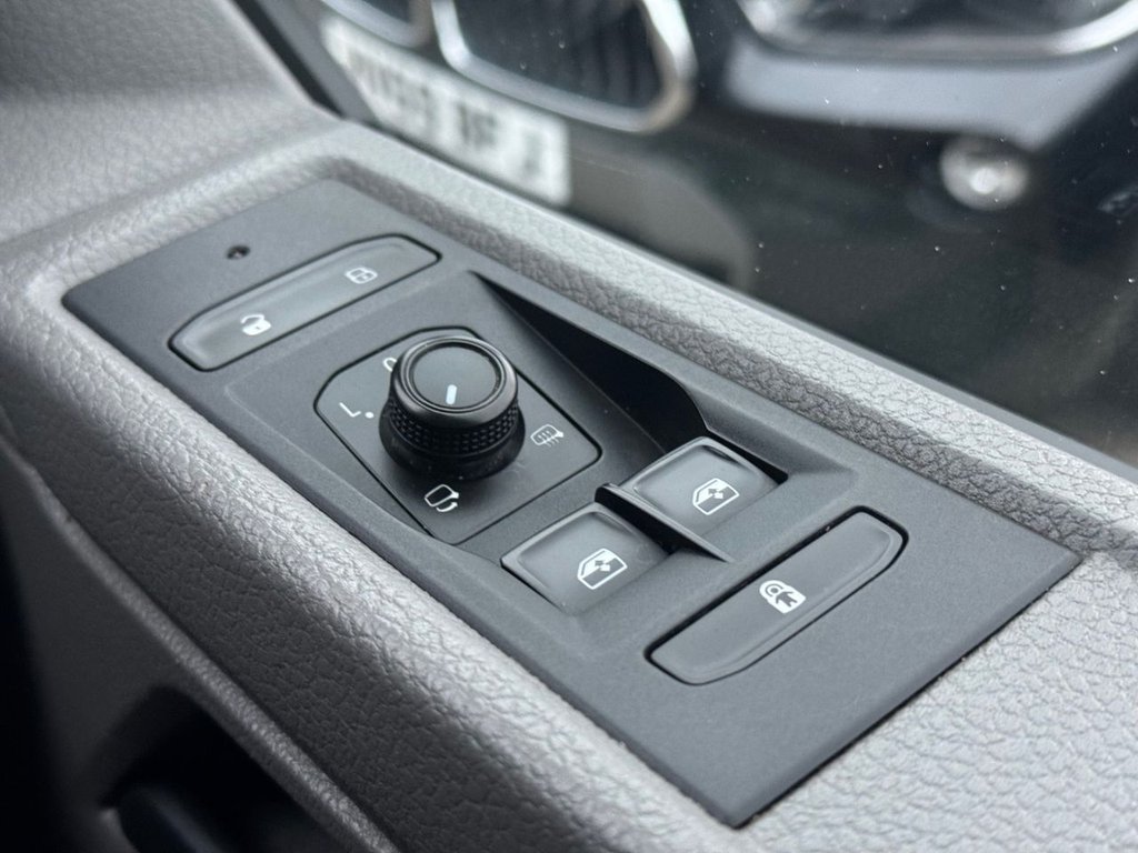 Used Volkswagen Transporter 2021 for sale - 76386682: Photo 22