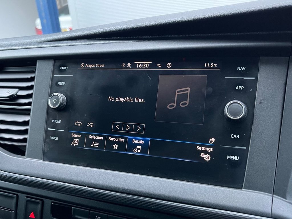 Used Volkswagen Transporter 2021 for sale - 76386682: Photo 26