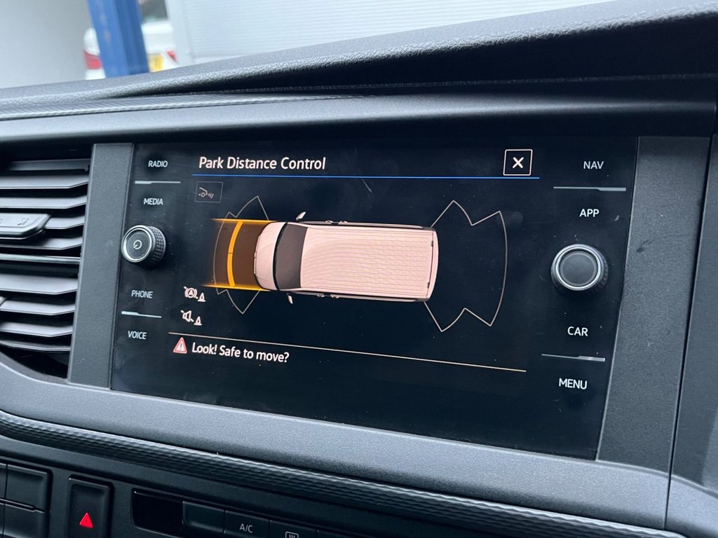 Used Volkswagen Transporter 2021 for sale - 76386682: Photo 27