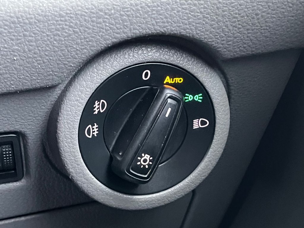 Used Volkswagen Transporter 2021 for sale - 76386682: Photo 28