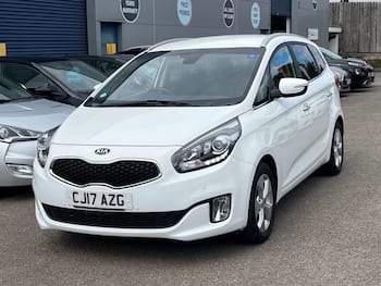 Used Kia Carens 2017 for sale - 79791589: Photo