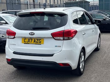 Used Kia Carens 2017 for sale - 79791589: Photo