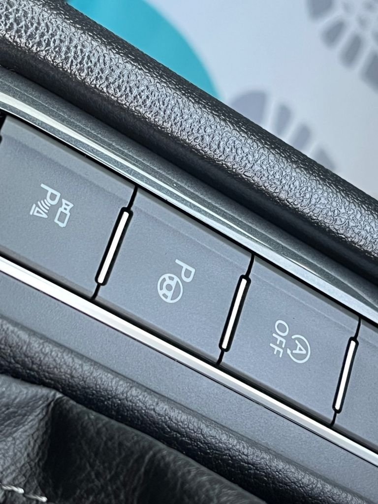 Used Volkswagen Tiguan 2020 for sale - 76535982: Photo 37