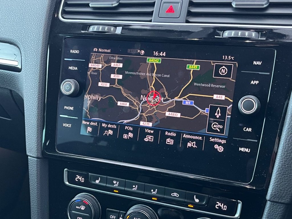 Used Volkswagen Golf 2020 for sale - 77719911: Photo 12