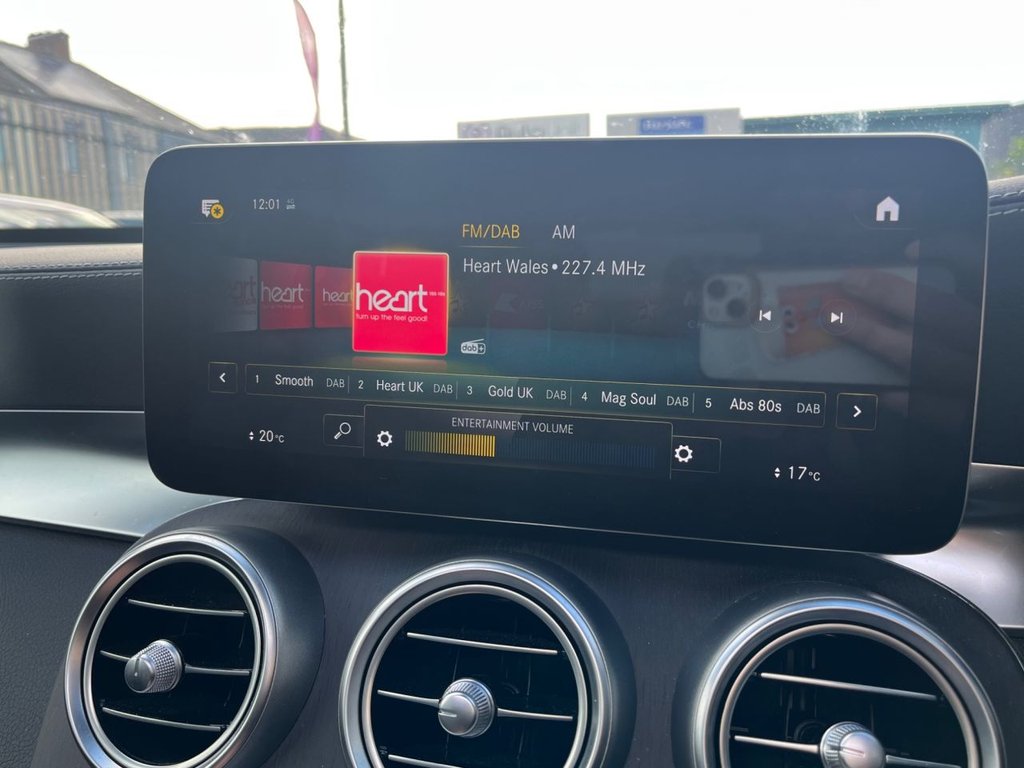 Used Mercedes-Benz GLC 2021 for sale - 76396090: Photo 17