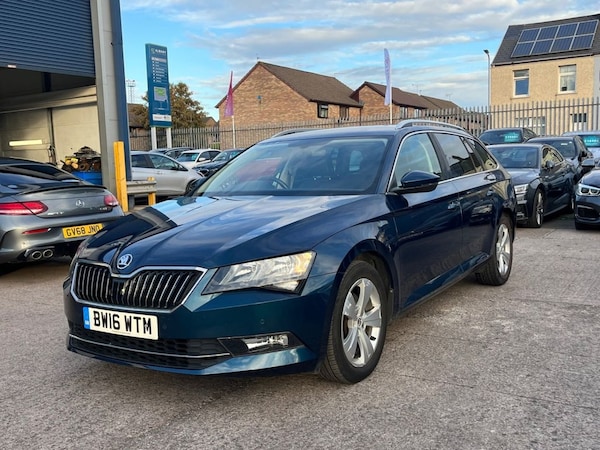 Used Skoda Superb 2016 for sale - 76132734: Photo 2