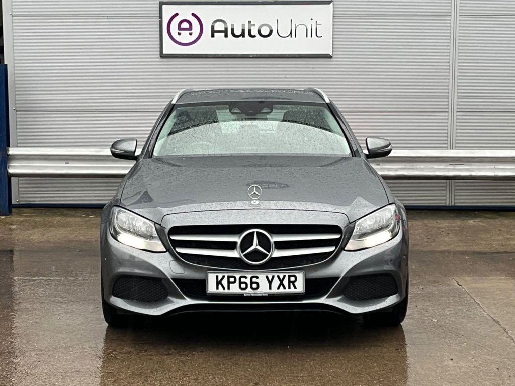 Used Mercedes-Benz C Class 2016 for sale - 77703744: Photo 2