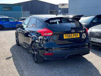 Used Ford Focus 2015 for sale - 78167349: Photo