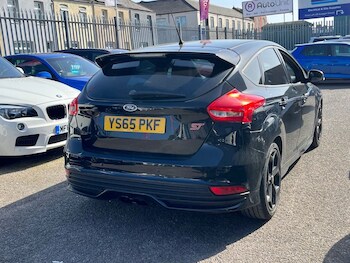 Used Ford Focus 2015 for sale - 78167349: Photo