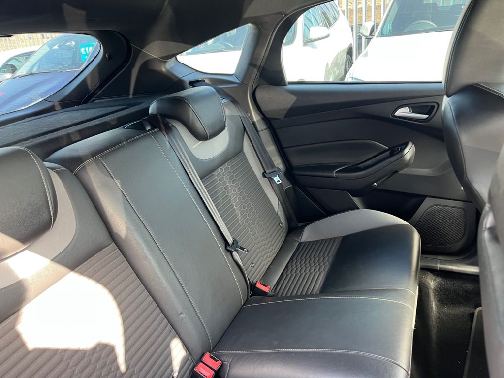 Used Ford Focus 2015 for sale - 78167349: Photo 7