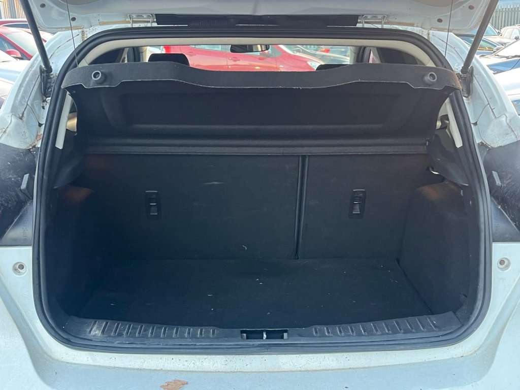 Used Ford Focus 2015 for sale - 76923502: Photo 10