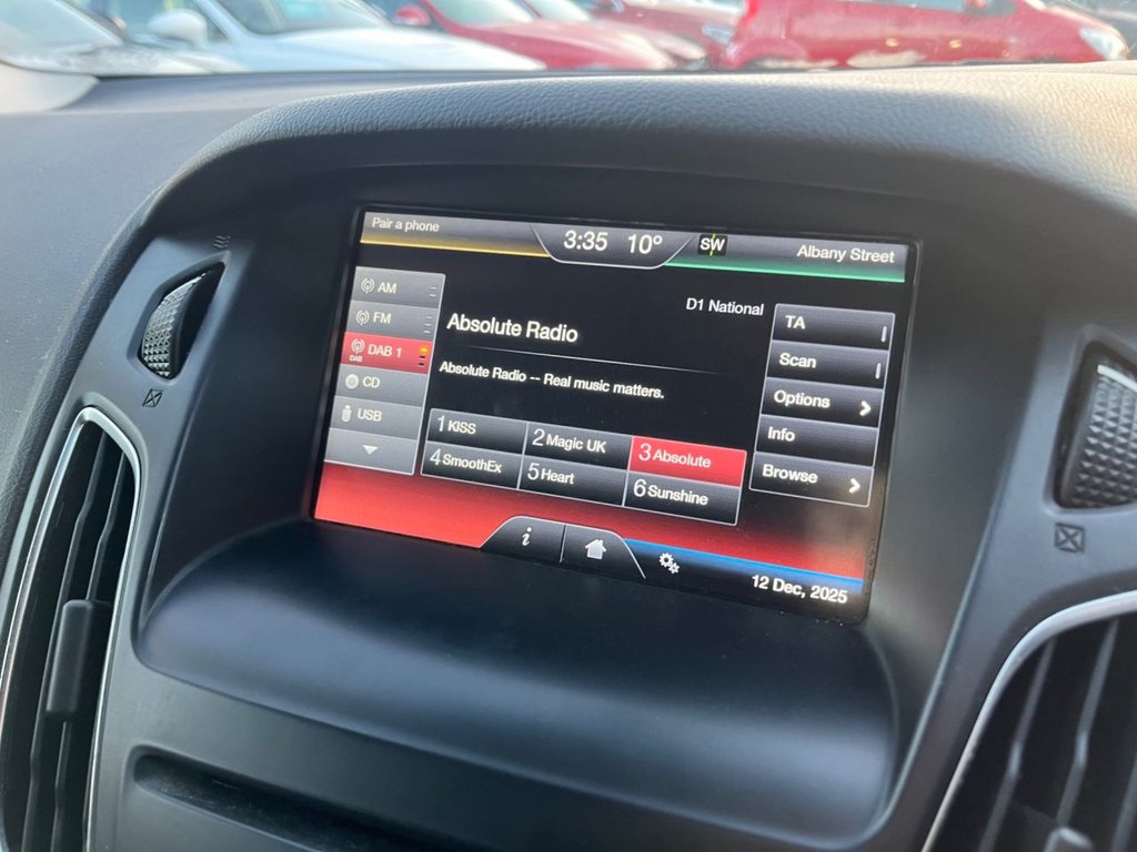 Used Ford Focus 2015 for sale - 76923502: Photo 13