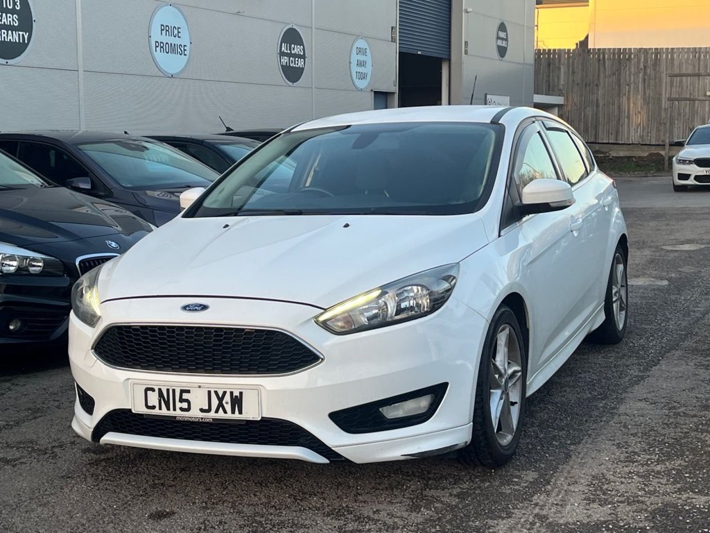 Used Ford Focus 2015 for sale - 76923502: Photo 3