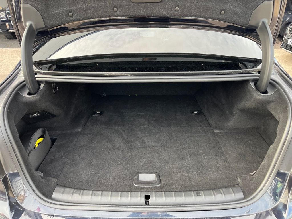 Used BMW 5 Series 2018 for sale - 76380042: Photo 12