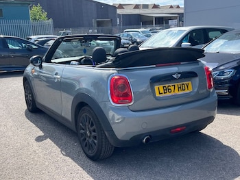 Used MINI Convertible 2017 for sale - 78657997: Photo