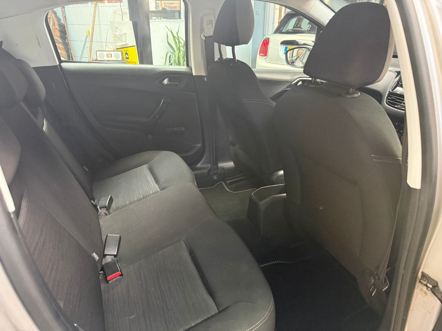 Used Peugeot 208 2019 for sale - 76211904: Photo 11