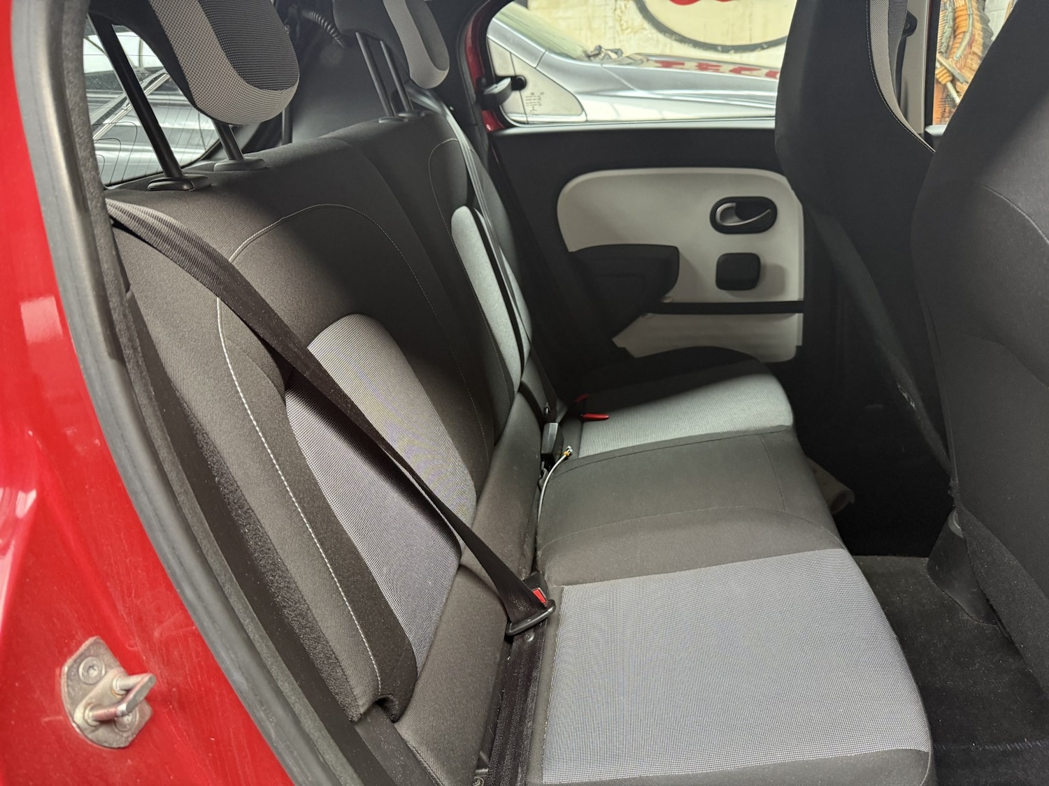 Used Renault Twingo 2014 for sale - 77781618: Photo 7