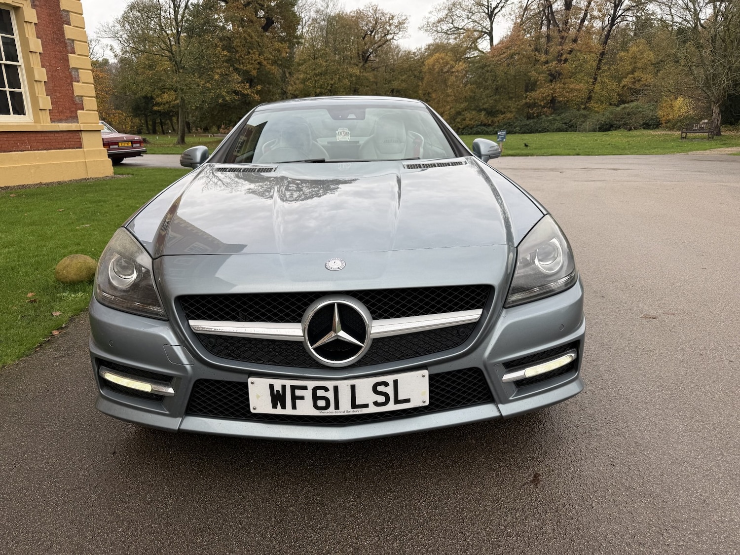 Used Mercedes-Benz SLK 2011 for sale - 76547873: Photo 10