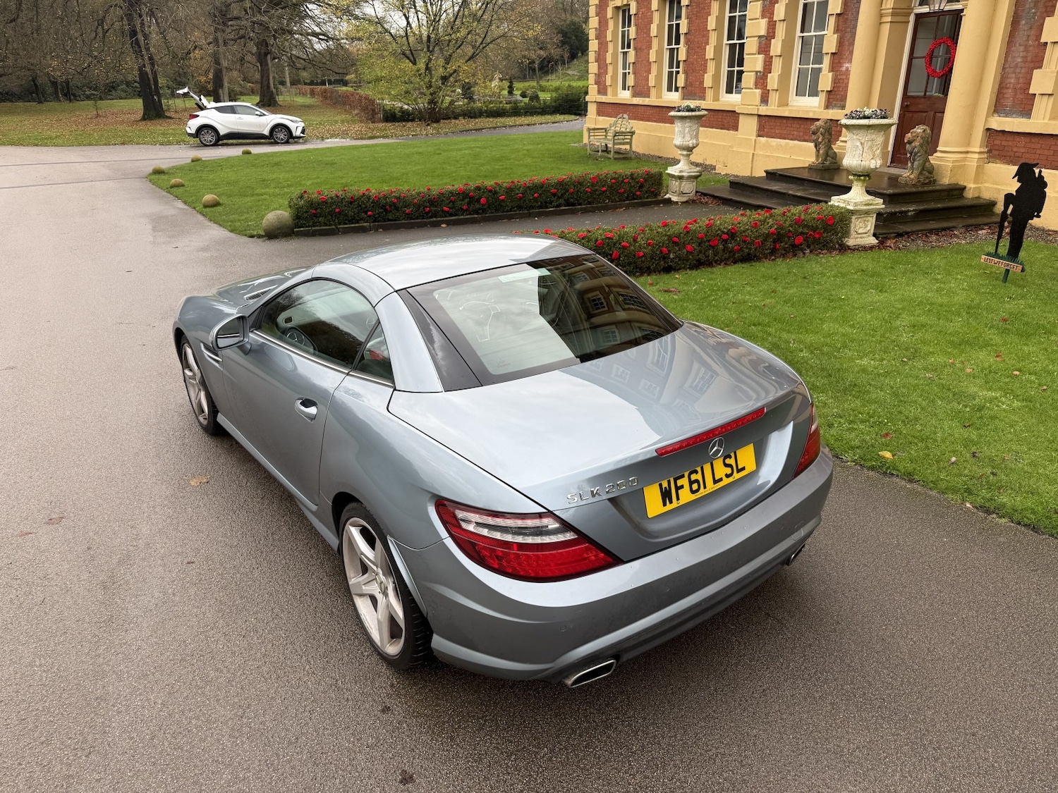 Used Mercedes-Benz SLK 2011 for sale - 76547873: Photo 16