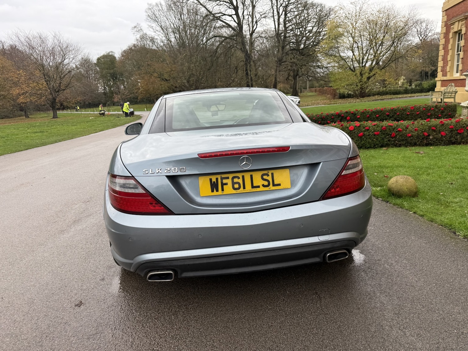 Used Mercedes-Benz SLK 2011 for sale - 76547873: Photo 6