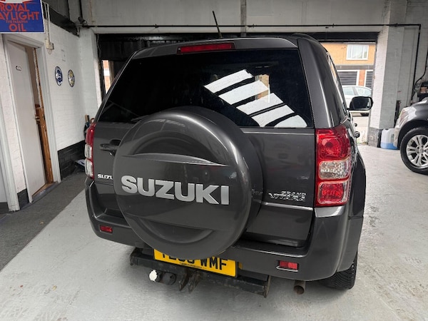 Used Suzuki Grand Vitara 2013 for sale - 76211899: Photo 3