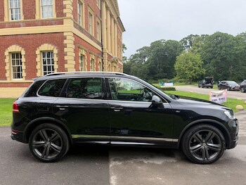 Used Volkswagen Touareg 2014 for sale - 74992886: Photo