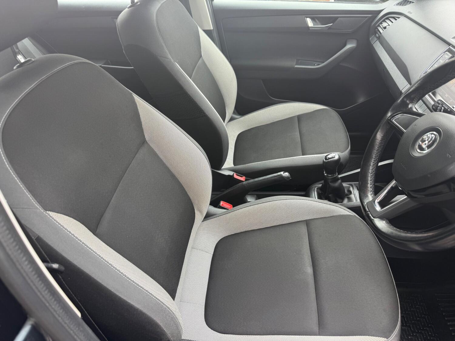 Used Skoda Fabia 2015 for sale - 75925176: Photo 17