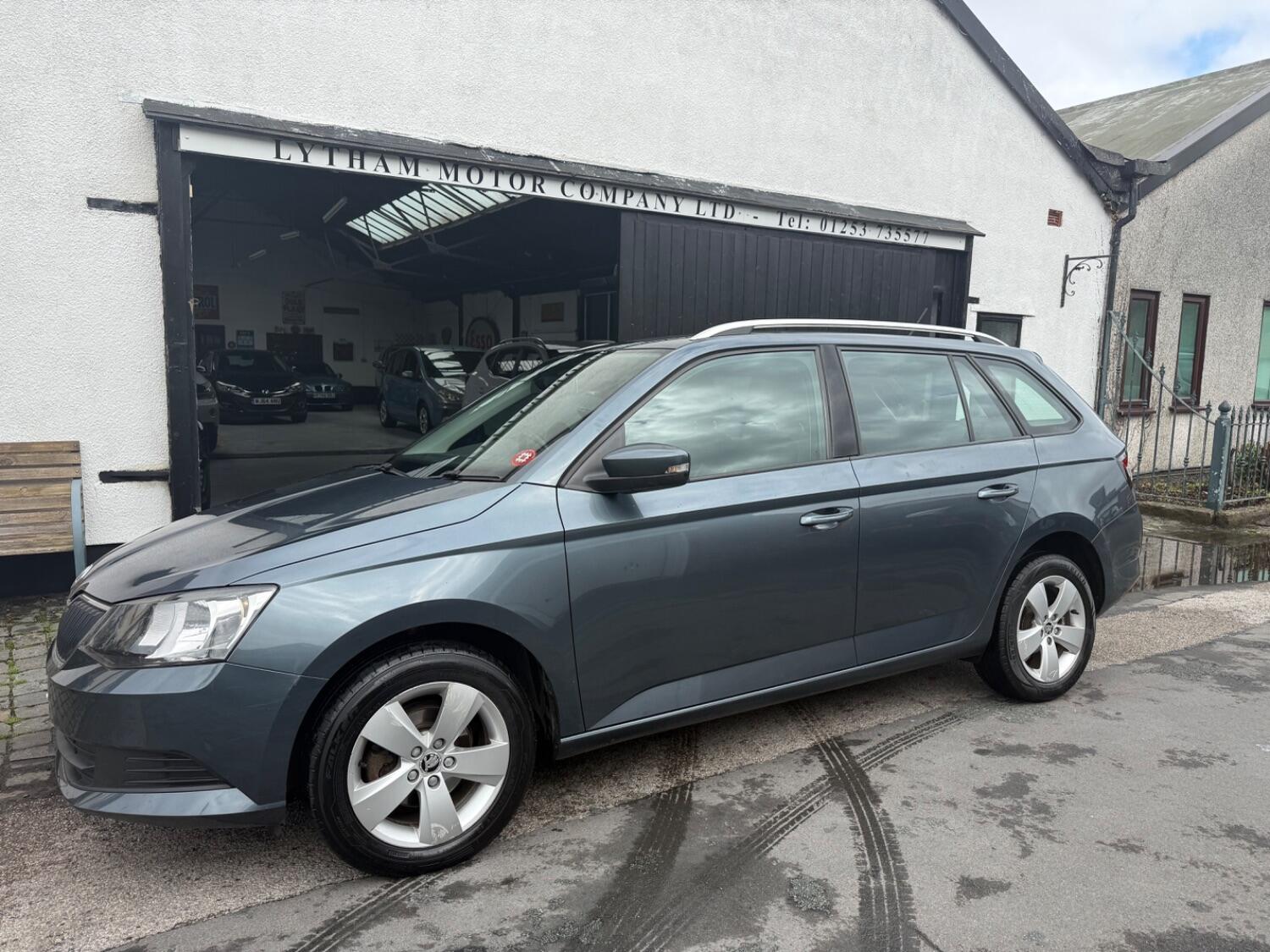 Used Skoda Fabia 2015 for sale - 75925176: Photo 4