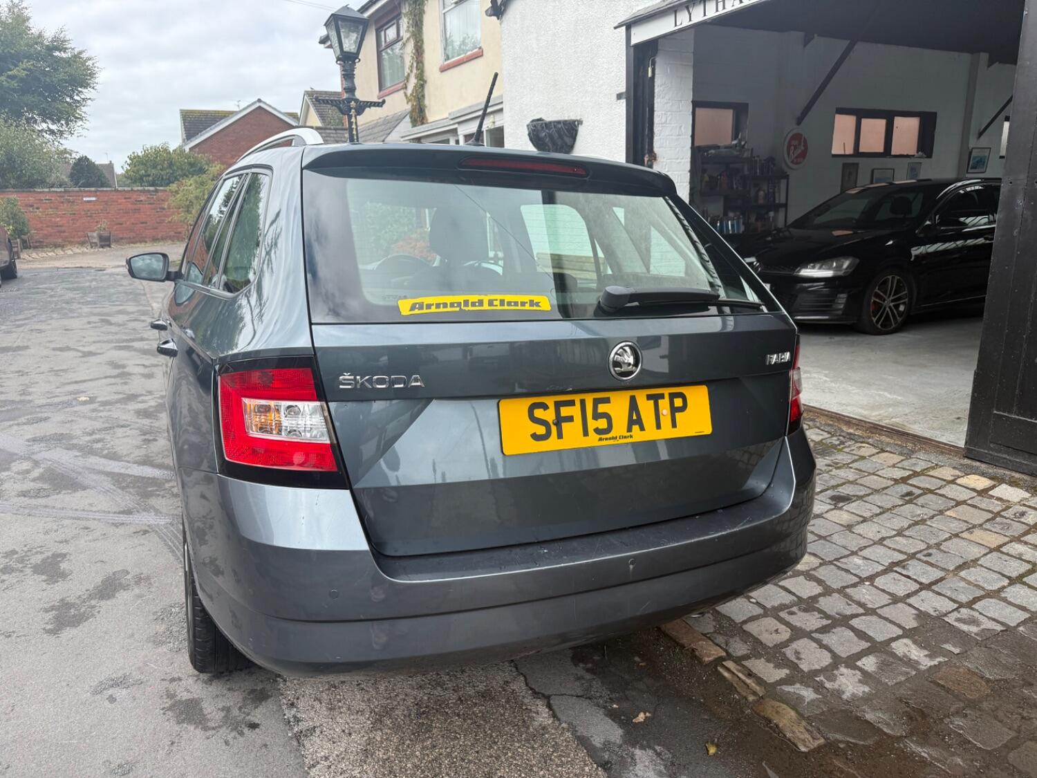 Used Skoda Fabia 2015 for sale - 75925176: Photo 5