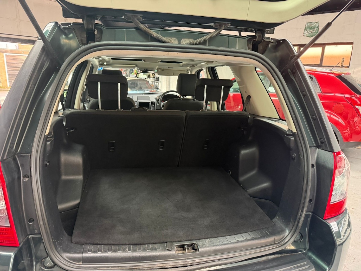 Used Land Rover Freelander 2 2010 for sale - 76618699: Photo 22