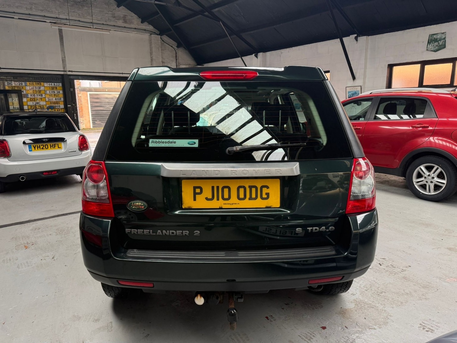 Used Land Rover Freelander 2 2010 for sale - 76618699: Photo 4